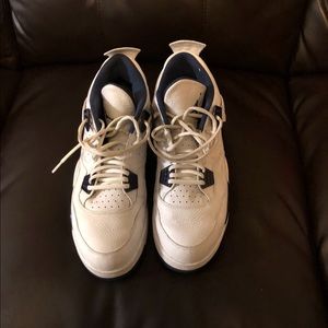 Air Jordan Retro 4